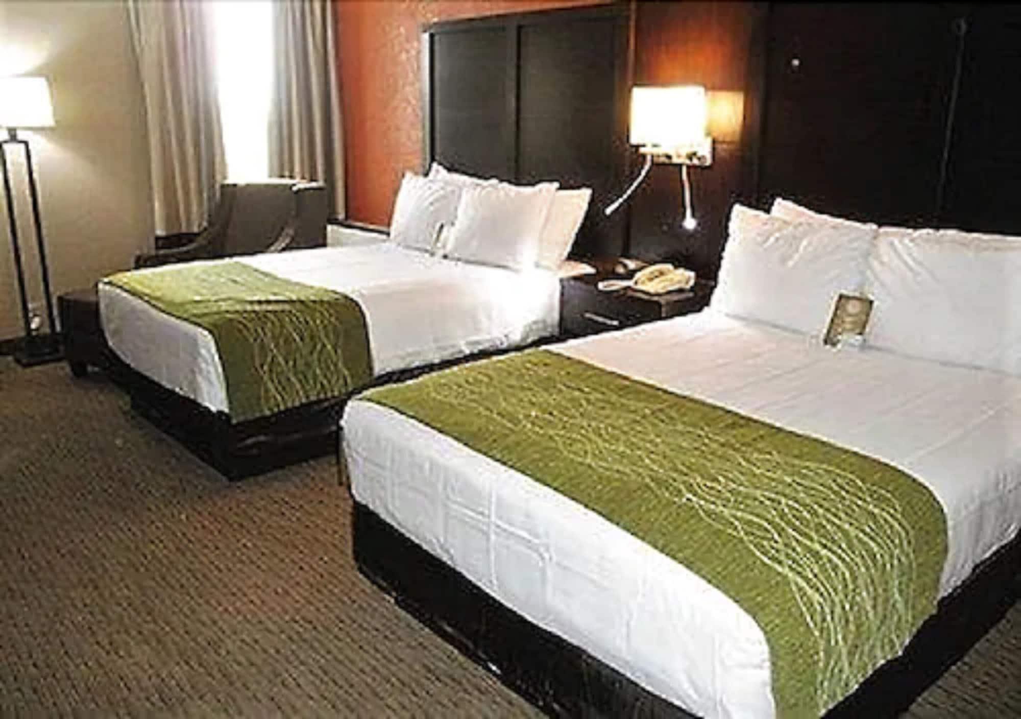 Comfort Inn&Suites Evansville Airport Eksteriør bilde