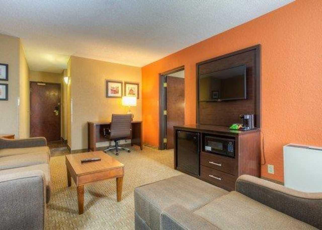 Comfort Inn&Suites Evansville Airport Eksteriør bilde